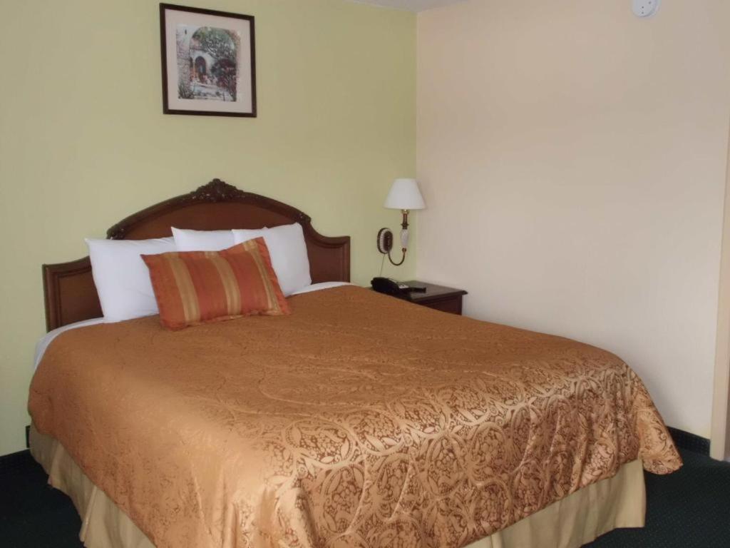 America'S Best Inn & Suites-Lakeland Exteriör bild